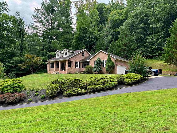 3rd image of 512 Township Road 330
