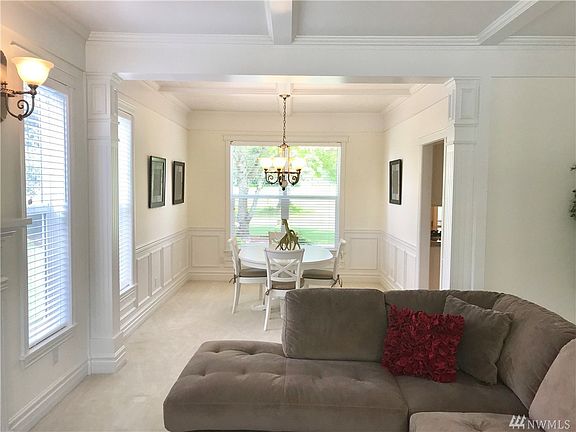 5th image of 6630 Troon Ln SE
