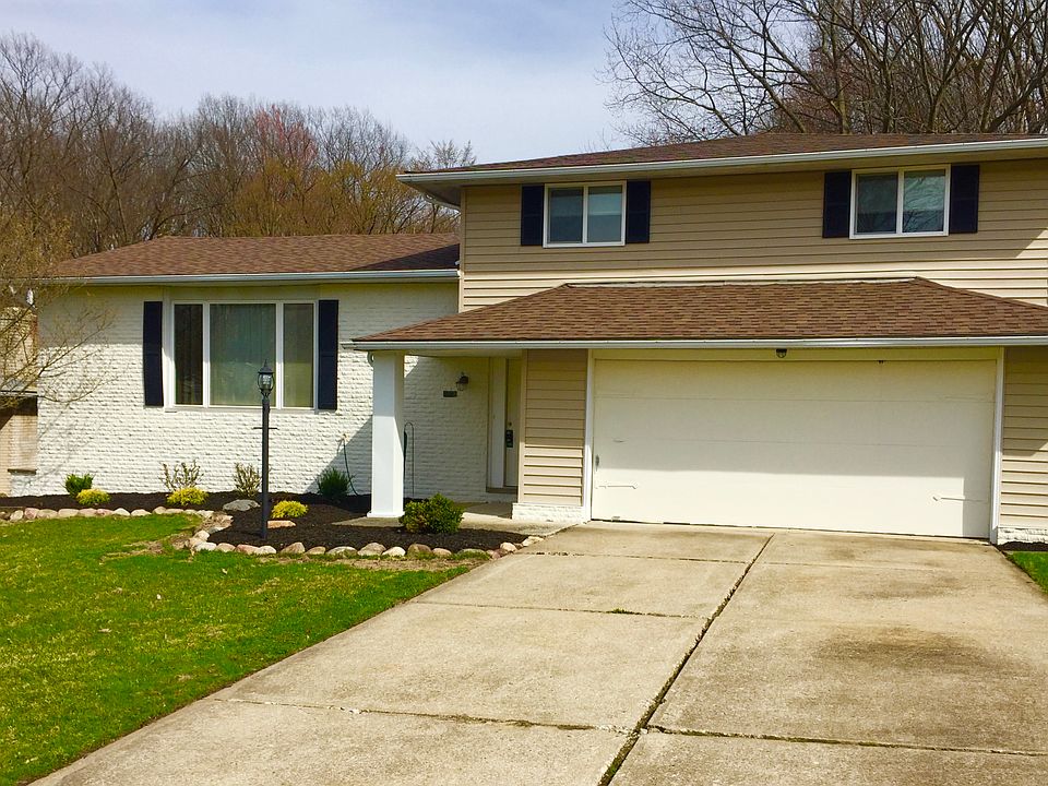 1st image of 7233 Antoinette Dr