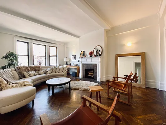 Rented by Corcoran | media 20