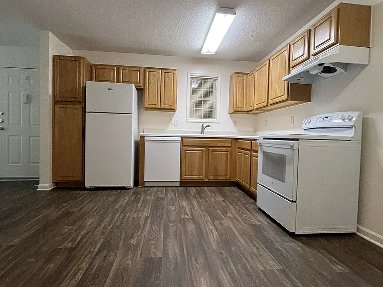 Quail Hill and Manchester Apartments of Fuquay-Varina — Photo 4