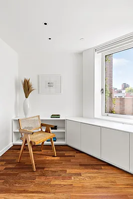 Sold by Compass | media 9