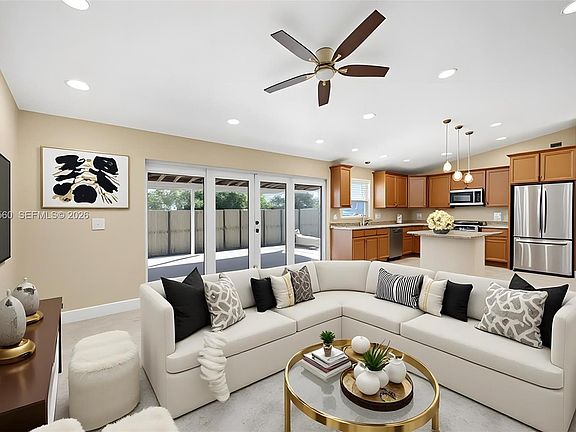 4th image of 1745 N Goldeneye Ln