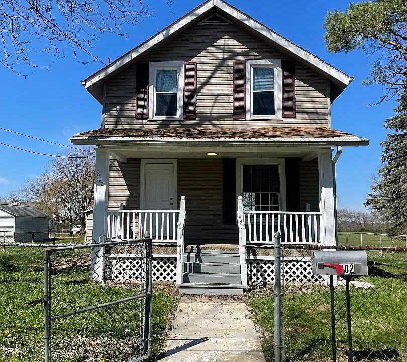 802 Xenia Ave