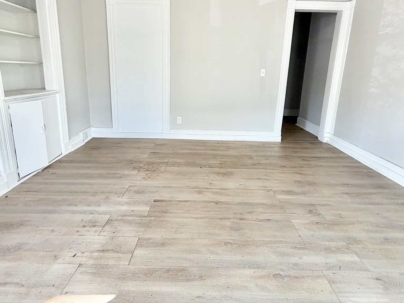 3 bed, 1000 sqft, $1,675 — Photo 3