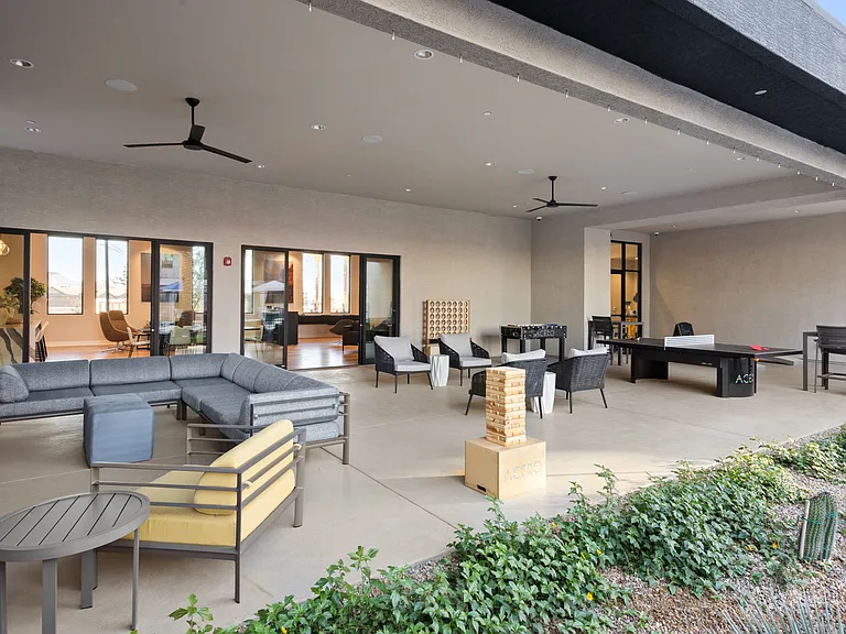 Outdoor Resident Lounge Area