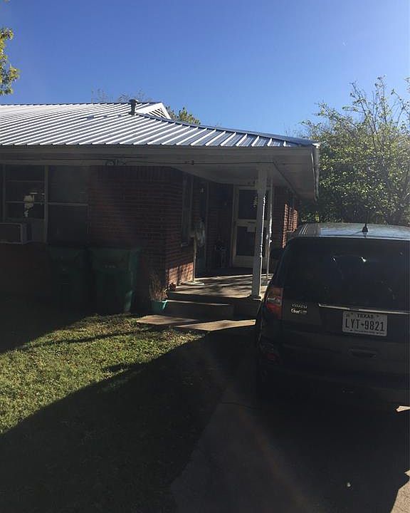 1st image of 207 W South St