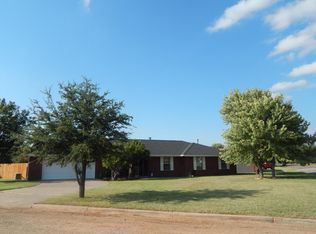 101 W 20th St, Wellington, TX 79095