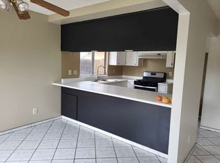 215 Lynn Way, Madera, CA 93638