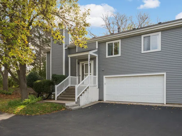 5645 Pompano Dr, Minnetonka, MN 55343