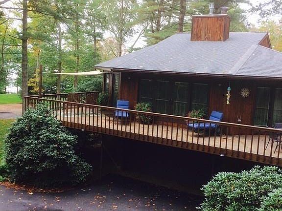 2nd image of 224 Hemlocks