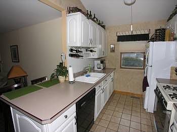 4th image of 1325 Monmouth Ave