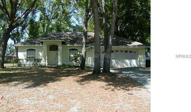 1st image of 4405 White Oak Cir