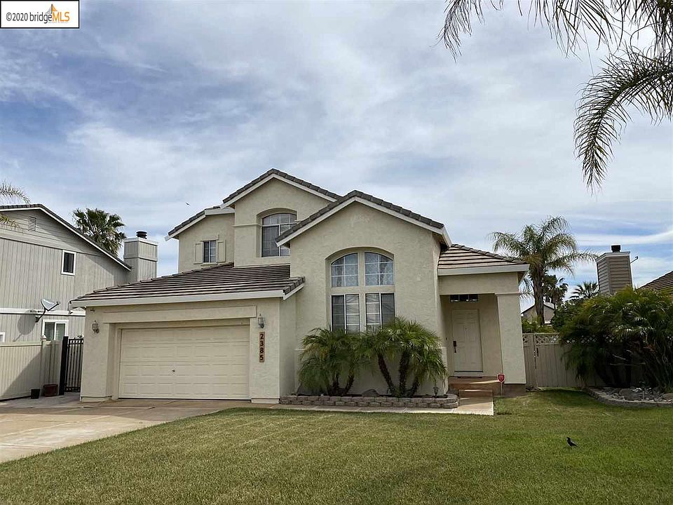 1st image of 2385 Newport Dr