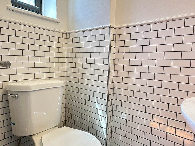 410 Putnam Ave #1 — Photo 20