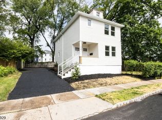 329 Livingston St FLOOR 2, Westfield, NJ 07090