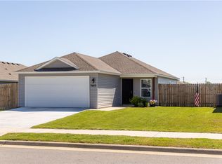 3603 N Scarlet Ln, Siloam Springs, AR 72761
