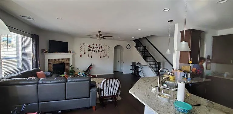 4710 Falls River Dr — Photo 8
