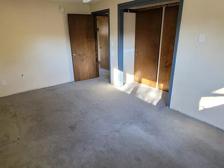 2 Sunset Cir #2 — Photo 21