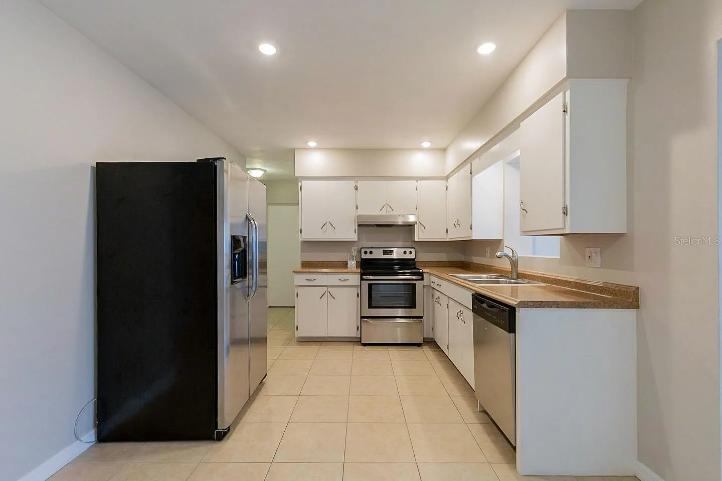 4 bed, 1606 sqft, $2,600 — Photo 4