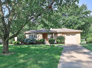 9125 Round Top Rd, Cincinnati, OH 45251