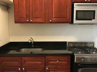 317 10th Ave #LOFT2, New York, NY 10001