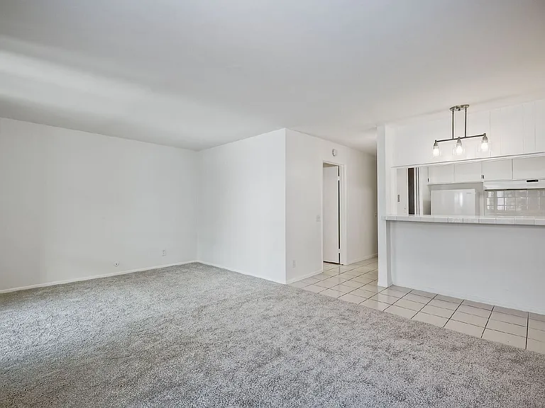 6202 Friars Rd #305 — Photo 3
