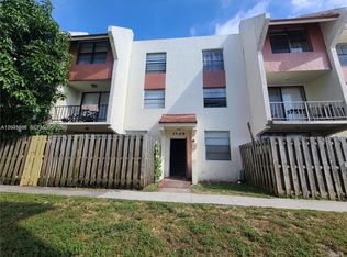 Tree Garden Condo, Fort Lauderdale, FL 33313