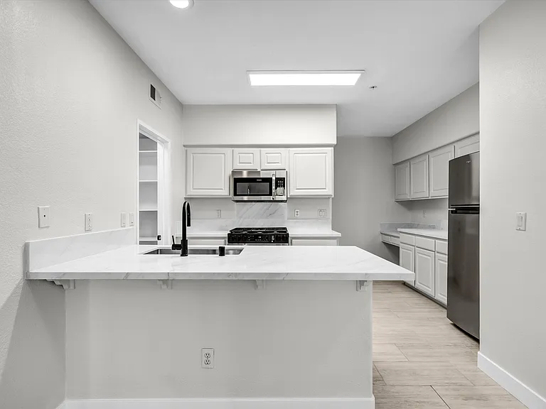 10848 Scripps Ranch Blvd — Photo 19