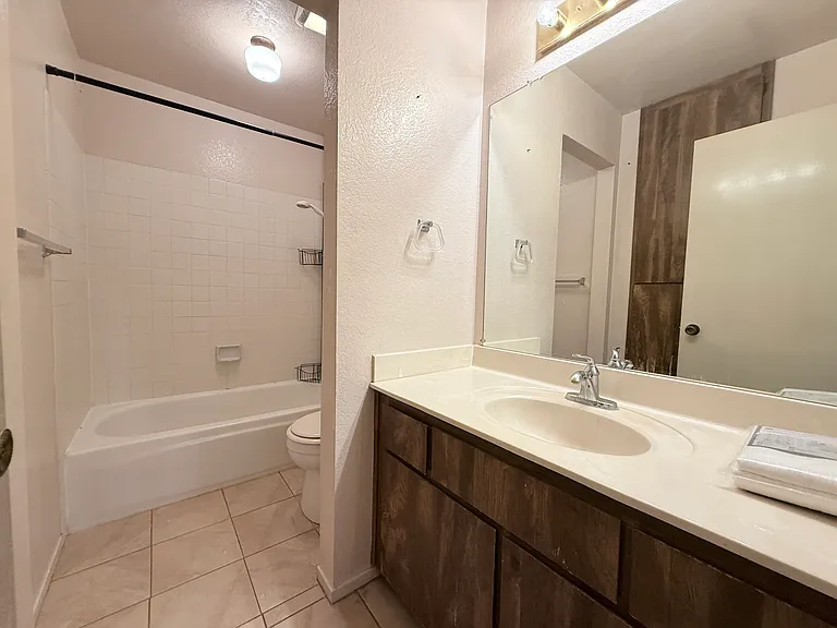 5398 Borneo Cir — Photo 9