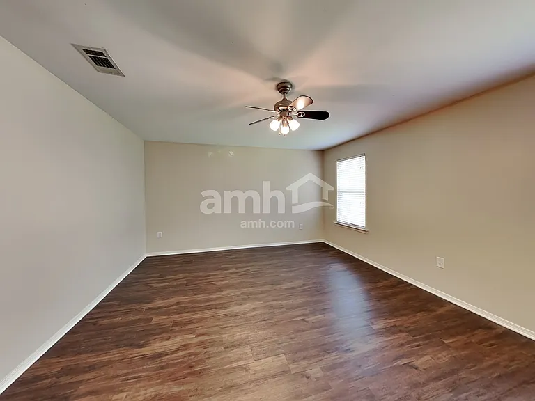 427 Bougainvillea Ct — Photo 7