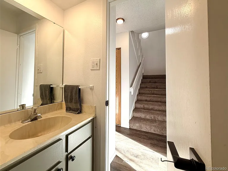935 Saturn Dr #207 — Photo 12