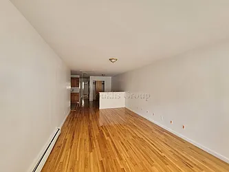 Rented by Bouklis Group