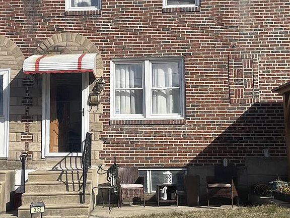 2nd image of 333 Stevens St