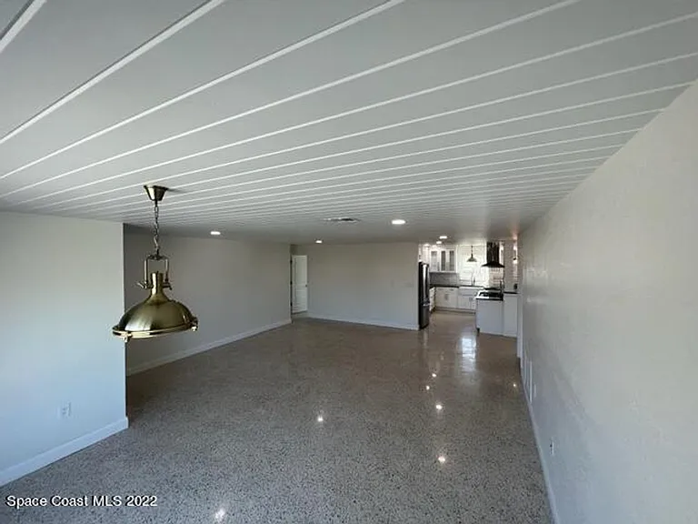 1665 S Shelter Trl — Photo 7