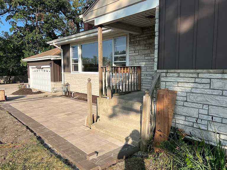 4N255 Route 83 — Photo 7