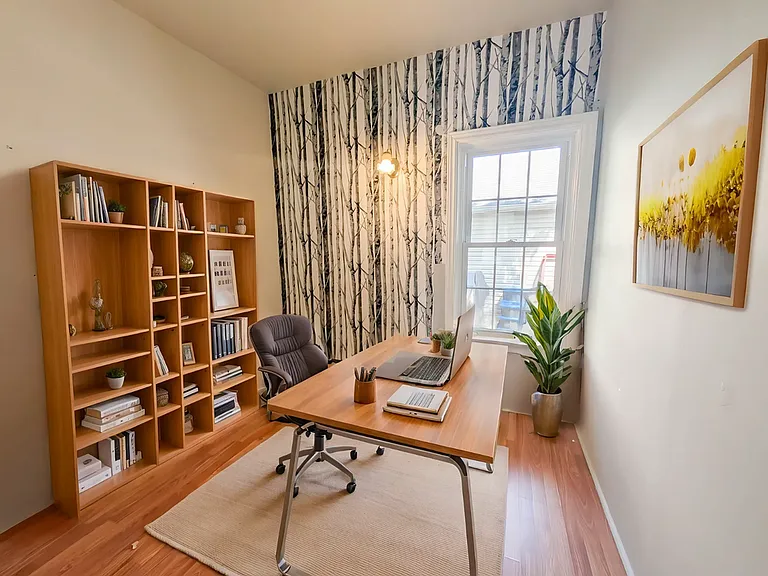 155 1/2 Lake St #1 — Photo 16