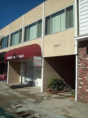 1015 E 4th St #21 — Photo 5
