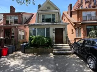 1634 E 21st St #1, Brooklyn, NY 11210