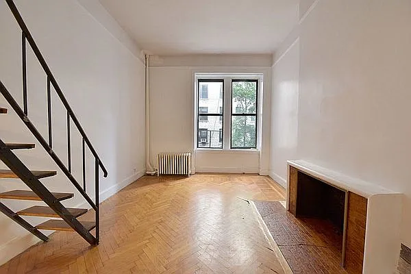 Rented by Cooper & Cooper Real Estate | media 20