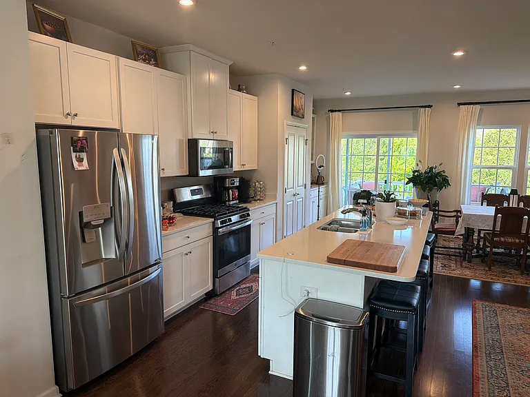 102 Mulberry Dr — Photo 7