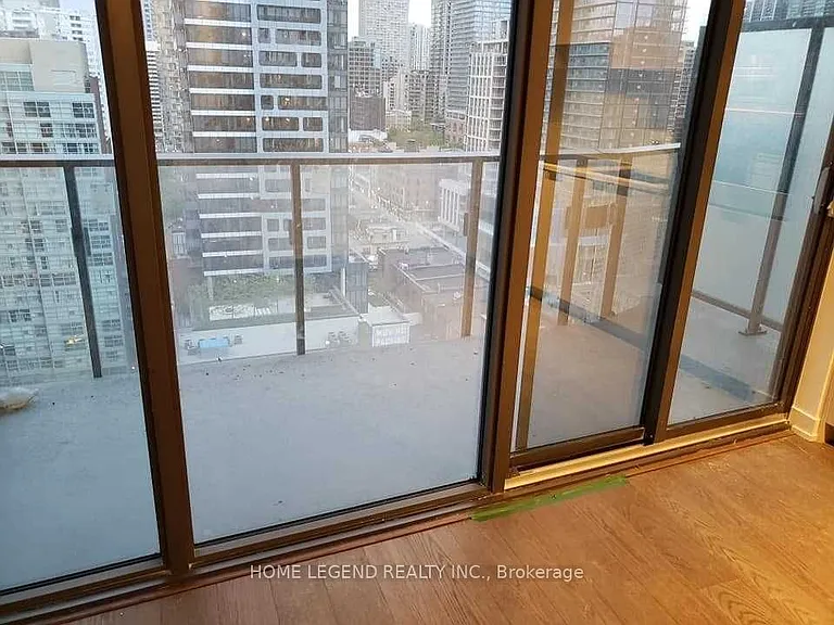 11 Wellesley St W #1510 — Photo 3