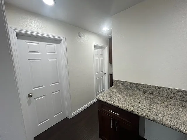 1346 S Joane Way — Photo 21