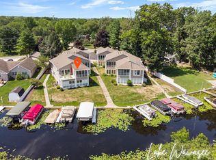 510 S Harkless Dr APT 12, Syracuse, IN 46567