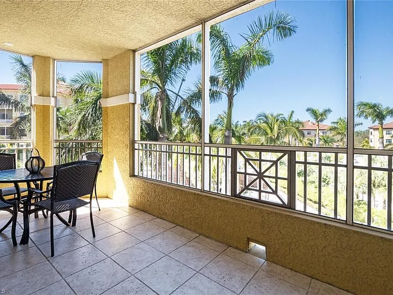 2748 Tiburon Blvd E #C-301 — Photo 8