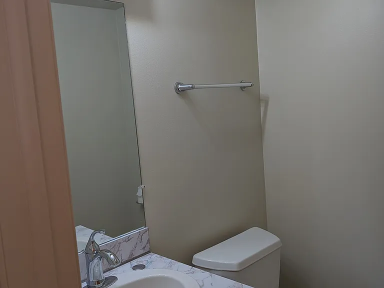 21528 Saint Gertrude St #9 — Photo 10