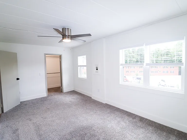 The Glengate Apartments — Photo 8