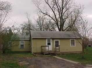 405 S Jefferson St, Hebron, IN 46341