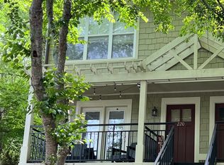 660 Barnett Shoals Rd APT 220, Athens, GA 30605