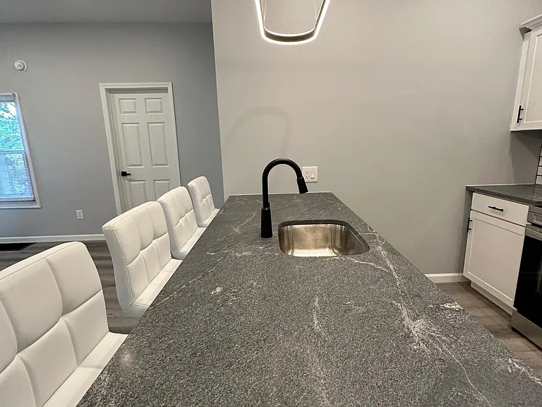 205 W Marcellus St — Photo 11